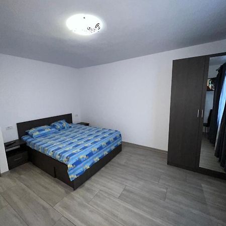 Studio Andrei Ramnicul Valcea Râmnicu Vâlcea Exterior foto
